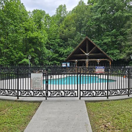 Cades Cove Hide Away Villa Townsend Exterior photo